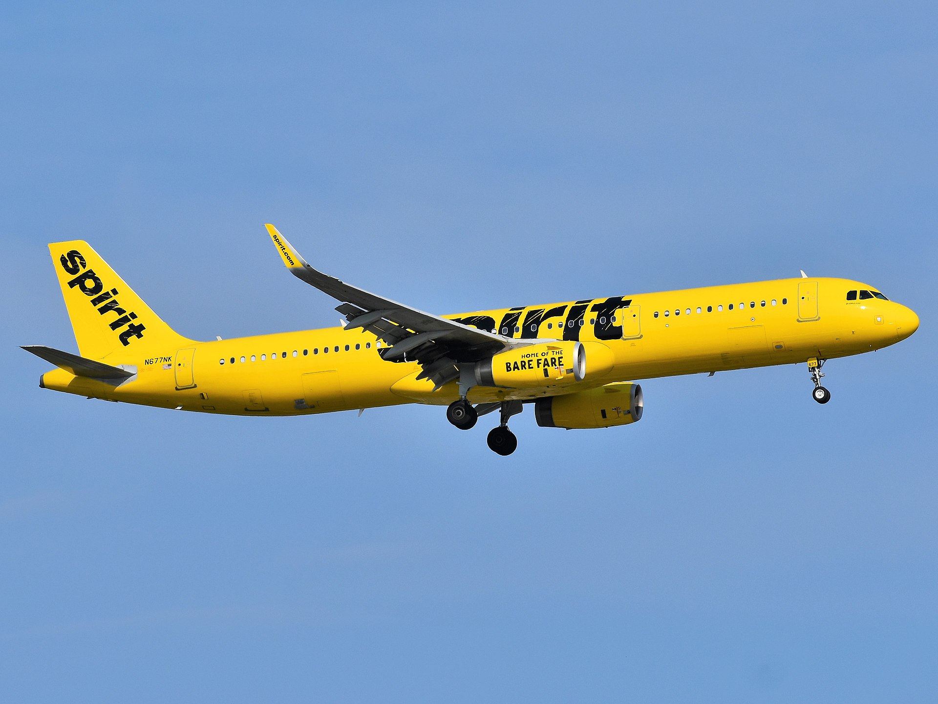 Vuelo de Spirit Airlines desde Florida alcanzado por disparos al intentar aterrizar en Haití